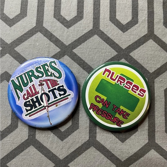 Nurses Button Pins RN, LVN, NP Pre-owned Excellent Condition Lot Of 2 - Picture 5 of 7